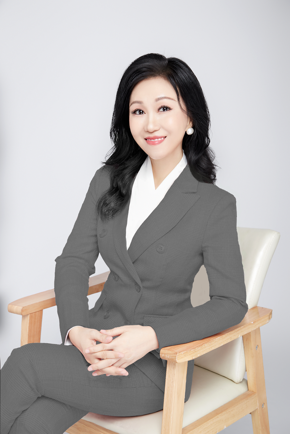 常务副院长---王春霞教授